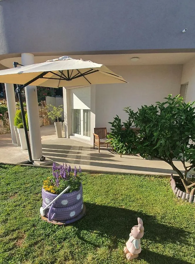 Apartment Apartman Tika Pula Croatia